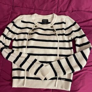 Abercrombie and Fitch sweater